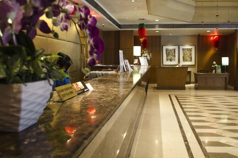 Plaza Grand Hotel Куала-Лумпур Екстер'єр фото