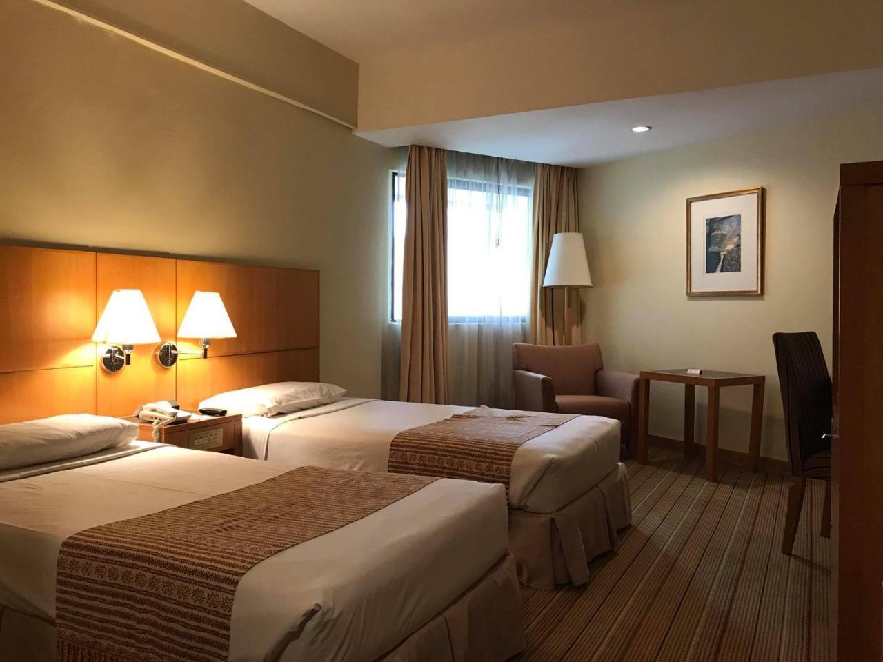 Plaza Grand Hotel Куала-Лумпур Екстер'єр фото